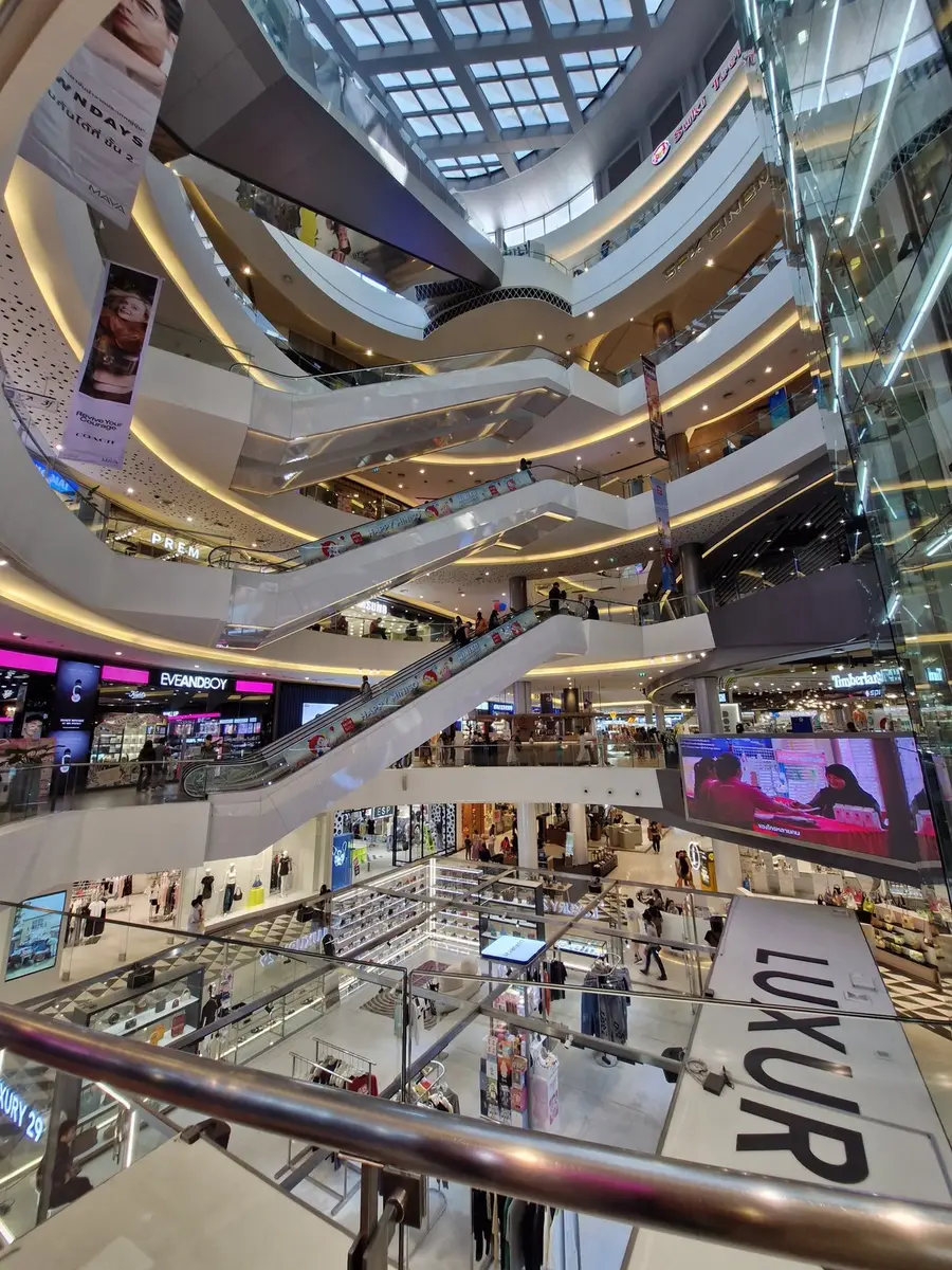 MAYA Lifestyle Shopping Center