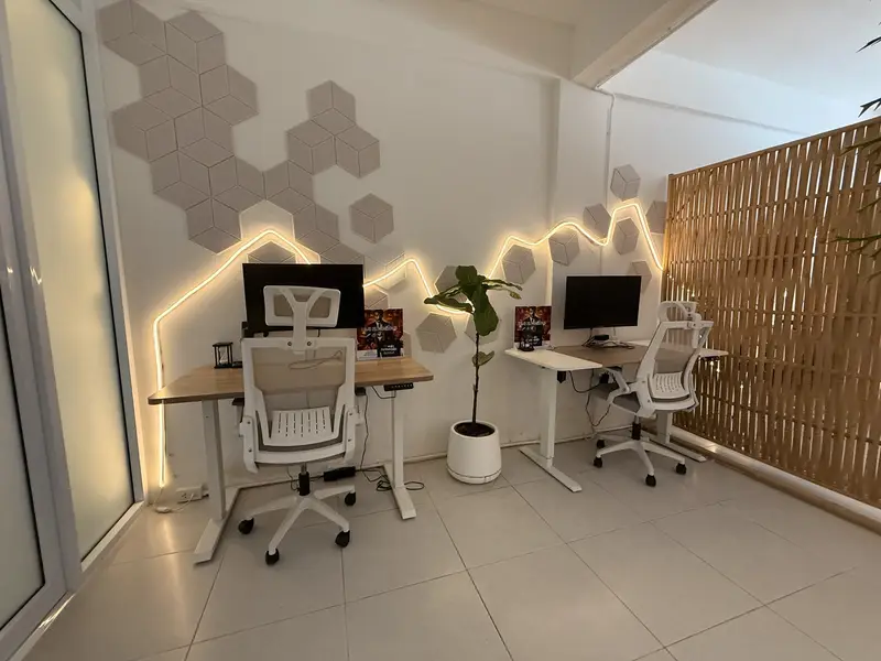 RealSpace, photo 2
