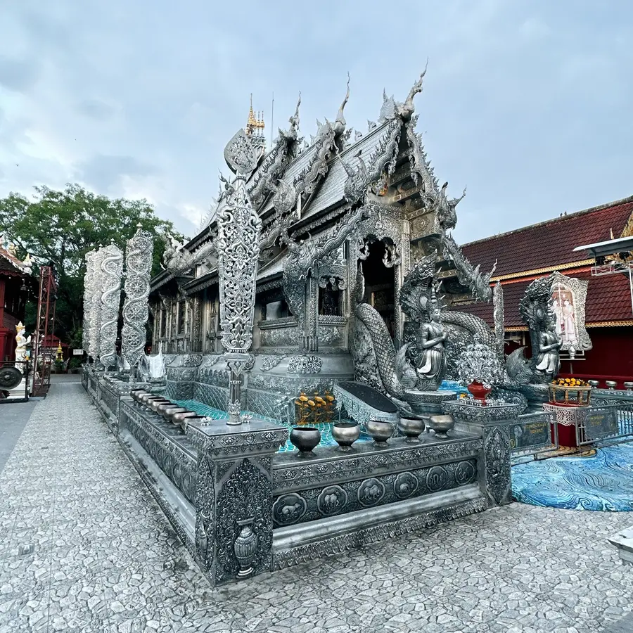 Wat Sri Suphan (Silver Temple)